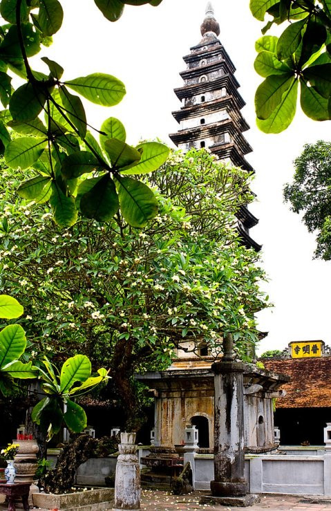Chùa Phổ Minh (thôn Tức Mặc, Nam Định).