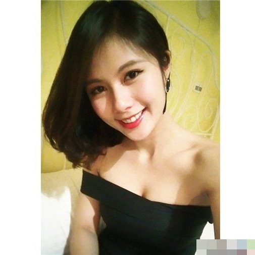 Tuy nhiên, tất cả đó không đủ nói đầy đủ về mức sống, thu nhập của cô Pamela Fang và các đồng nghiệp. Mức lương của tiếp viên hàng không là khá cao nhưng nó chắc chắn là tương xứng với sự đầu tư học tập, rèn luyện của mỗi người trước khi được nhận vào làm việc.