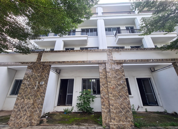 Bên cạnh đó, ghi nhận của PV cho thấy, nhiều căn nhà tại dự án HUD Sơn Tây hiện vẫn chưa có người ở.
