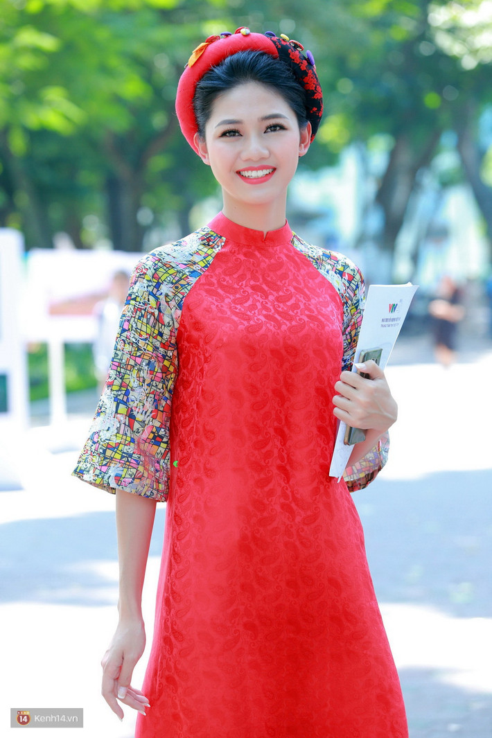 Để có được vị trí mà mình ao ước, Thanh Tú cũng phải trải qua những cuộc tuyển chọn gắt gao của nhà đài với những lần sát hạch gián tiếp và trực tiếp.
