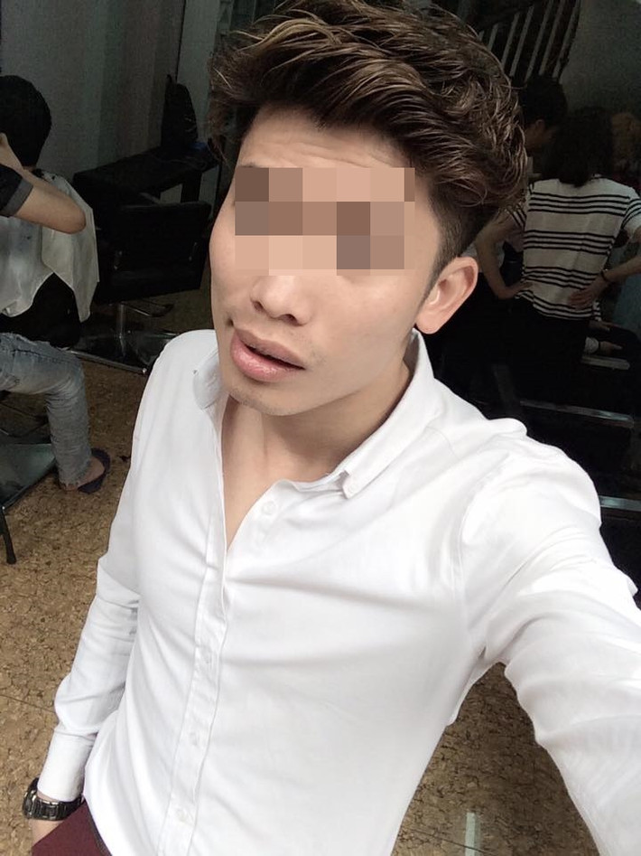 Những bình luận trái chiều xoanh quanh câu chuyện vẫn chưa đến hồi ngã ngũ. Tuy nhiên, trang cá nhân của P.H và cô bạn gái vẫn liên tục được dân mạng tìm kiếm.