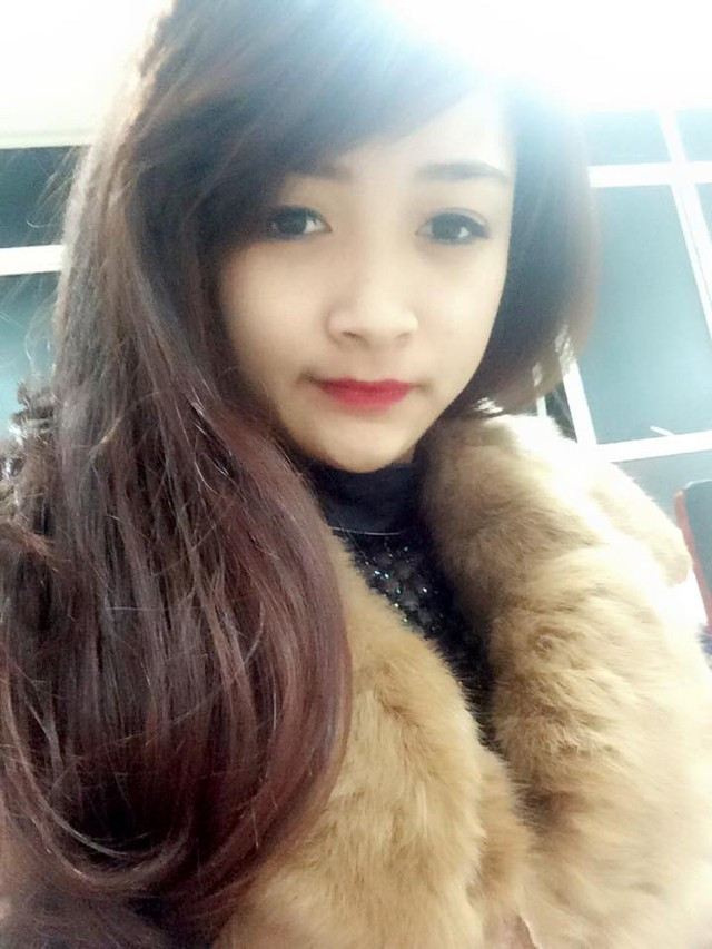 Lò Thị Hải học trường ĐH Thương mại Hà Nội. Từ nhỏ Hải đã rất thích tham gia các chương trình nghệ thuật múa hát cho huyện và tỉnh. Tuy nhiên, chưa có cơ hội bén duyên với Vbiz.