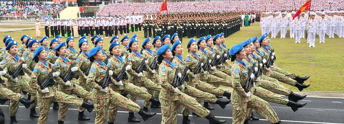 Khối nữ sĩ quan Lực lượng gìn giữ hòa bình.