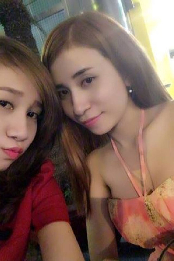 Đây được xem là phát hiện thú vị của người hâm mộ Thủy Tiên. Nhiều người chủ động ghép ảnh hai người, rồi đăng tải lên mạng, kèm theo lời xuýt xoa về ngoại hình tương đồng của họ. Tuy vậy, nhân vật chính lại tỏ ra khá ngần ngại khi được cho là bản sao của Thủy Tiên. Tố Quyên chia sẻ: “Gặp mình ở ngoài chắc mọi người sẽ không nhận xét mình giống ca sĩ Thủy Tiên đâu vì thật sự là mình không hề thấy giống. Có thể là do góc chụp nên trong một số bức ảnh nhìn mình giống chị ấy thôi”.