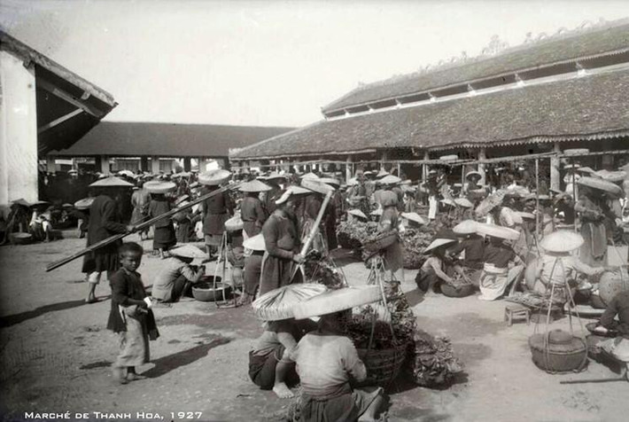 Chợ Thanh Hóa năm 1927.