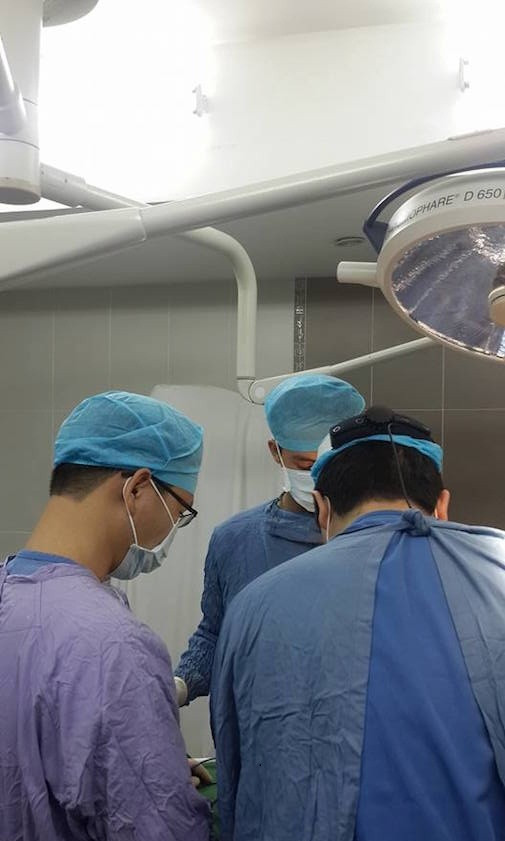 Theo tìm hiểu, việc phẫu thuật chuyển giới của Ngọc Trinh trước đây hoàn toàn không được phía gia đình, bố mẹ của cô đồng ý. Nhưng sau thời gian dài thuyết phục, quyết tâm thể hiện khao khát cháy bỏng của mình cùng với việc tạo dựng niềm tin về một cuộc sống, tương lai tốt đẹp… Ngọc Trinh đã dần có được thông cảm và rồi cũng được bố mẹ gật đầu chấp thuận.
