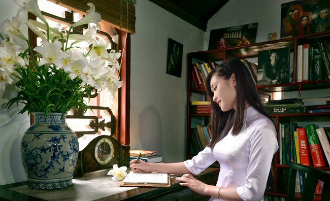Hình ảnh giản dị và cũng rất đỗi thanh cao (ảnh: Đinh Văn Linh).