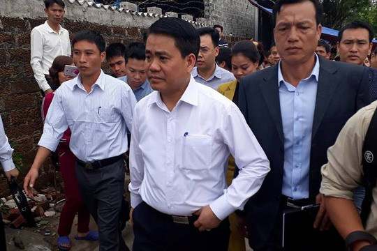 Ông Nguyễn Đức Chung giữ chức chủ tịch UBND TP Hà Nội từ ngày 4-12-2015 đến nay.