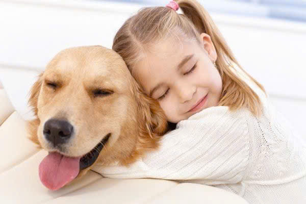 “Mặc dù không phải là hiện tượng chung giữa tất cả chủ sở hữu và chó, nhưng có một số bằng chứng cho thấy chó thuần chủng và chủ sở hữu có xu hướng giống nhau ở một mức độ nào đó”, Katrina Holland, nhân viên nghiên cứu của nhóm hành vi con người tại Dogs Trust, một tổ chức từ thiện bảo vệ động vật ở Anh, nói với Live Science. (Ảnh: Coolmate)