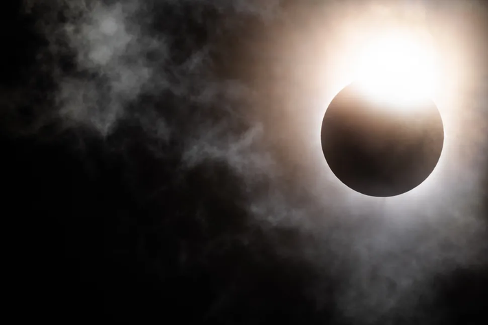 Hình ảnh nhật thực tuyệt đẹp từ Texas. Nguồn: Livescience.