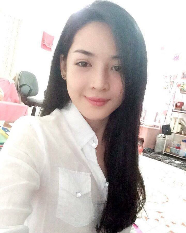 Dù chưa chuyên nghiệp nhưng với sự nhiệt tình và cố gắng, Thanh Quỳnh trong vai trò MC cũng để lại không ít ấn tượng với khán giả truyền hình. Đáng nhớ nhất là lần Thanh Quỳnh xuất hiện trong vai trò dẫn chương trình của Gala Thay đổi cuộc sống và nhan sắc, những nét duyên dáng của cô gái Nam Định đã khiến nhiều khán giả phải trầm trồ. Ngoài những công việc này, thời gian rảnh rỗi, Thanh Quỳnh cũng kinh doanh và mặt hàng cô lựa chọn là các loại mỹ phẩm, vật dụng làm đẹp phục vụ các chị em có nhu cầu thay đổi, duy trì nhan sắc.