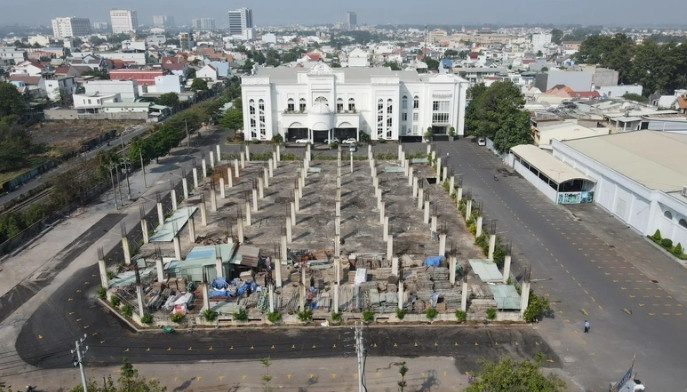 Theo đó, Tổ liên ngành gồm có đại diện các sở: Xây dựng, TN&MT, KH&ĐT, Tài chính, Tư pháp và đại diện Thanh tra tỉnh, UBND TP Biên Hòa. (Ảnh: Báo Đồng Nai).