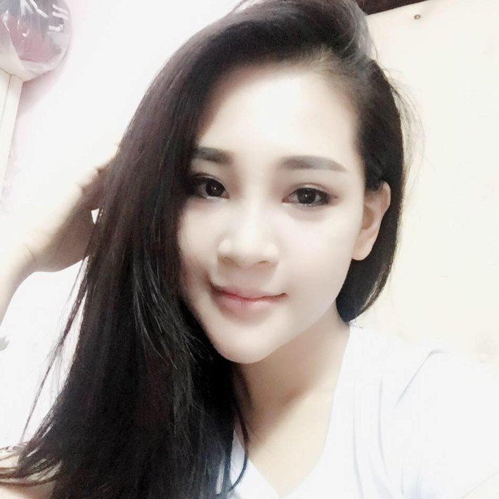 Một mình nuôi dưỡng, chăm sóc 2 con, tương lai còn phải dạy dỗ, giáo dục sao cho thật tốt nên đôi khi chị Diệu Linh cũng lâm vào trạng thái stress. Tuy nhiên, trạng thái này thường không kéo dài quá lâu bởi dù trong hoàn cảnh nào, bà mẹ hai con xinh đẹp đều cố gắng đối diện với thái độ vô tư nhất.
