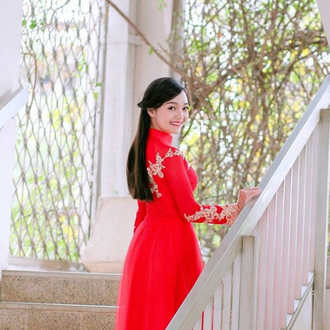 Mỹ Linh còn đạt nhiều thành tích xuất sắc trong học tập.