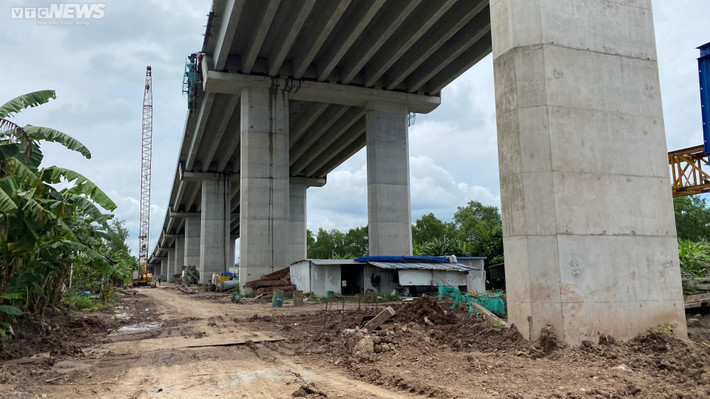 Điểm đầu công trình nối với dự án đường cao tốc Trung Lương - Mỹ Thuận; điểm cuối khớp với dự án đầu tư xây dựng đường cao tốc Mỹ Thuận - Cần Thơ. (Ảnh: VTC News).