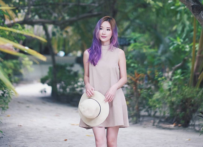 Màu tóc nổi bật là điều khiến người khác ấn tượng về beauty blogger này.