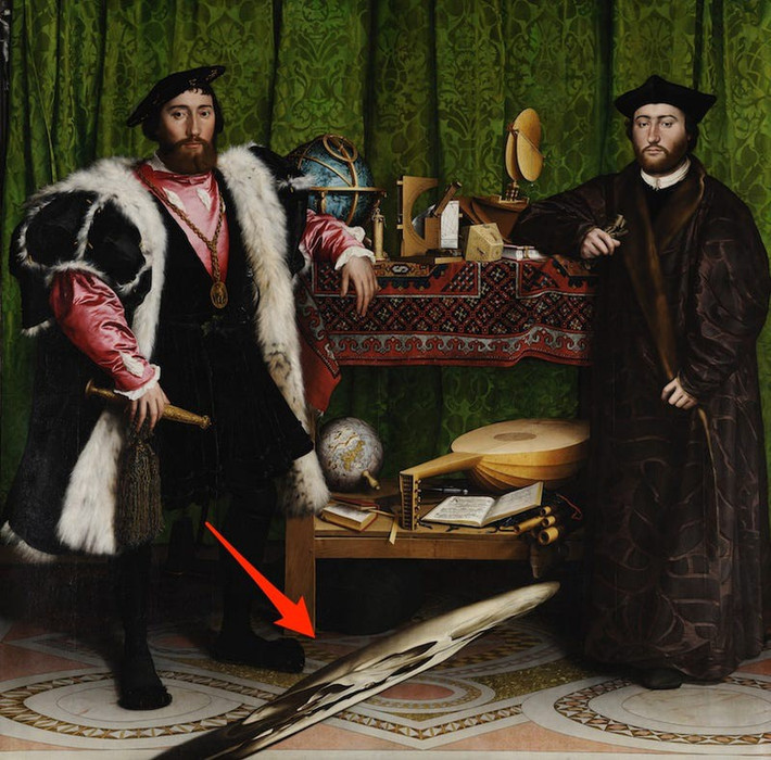 The Ambassadors là bức tranh nổi tiếng của danh họa người Đức Hans Holbein. Toàn bộ bức tranh này mới nhìn trông có vẻ rất bình thường cho đến khi bạn chú ý tới một "vật thể lạ" ở giữa 2 người đàn ông trong hình. Nếu nhìn từ bên phải, vật thể này dường như là một đầu lâu bị biến dạng. Một số người cho rằng chiếc đầu lâu này là biểu tượng cho cụm từ tiếng Latin "memento mori", nghĩa là "hãy nhớ rằng rồi bạn sẽ chết". "Memento mori" được cho là một châm ngôn của người đàn ông bên trái bức tranh - Đại sứ Pháp Jean de Dinteville.