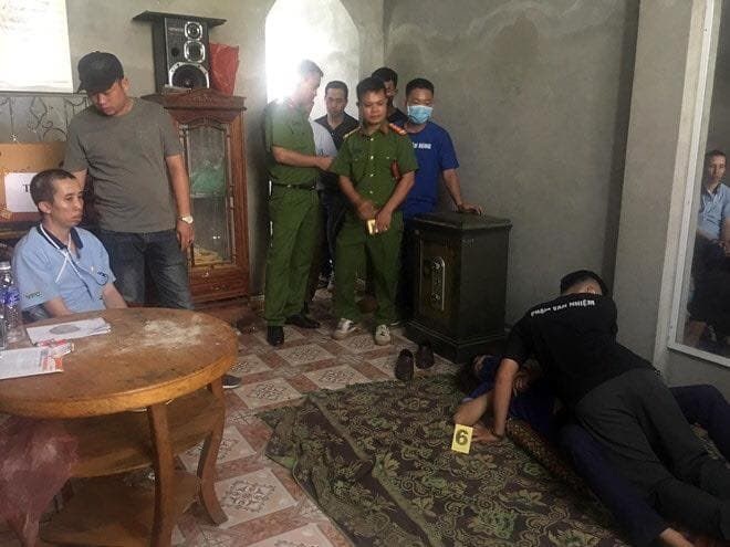 Ngày 10/2 (sau 72 giờ phát hiện thi thể nạn nhân), Cơ quan CSĐT Công an tỉnh Điện Biên đã bắt đối tượng Vương Văn Hùng (SN 1984, HKTT: Khối Tân Thủy, huyện Tuần Giáo, tỉnh Điện Biên) về hành vi Giết người, Cướp tài sản, Hiếp dâm.