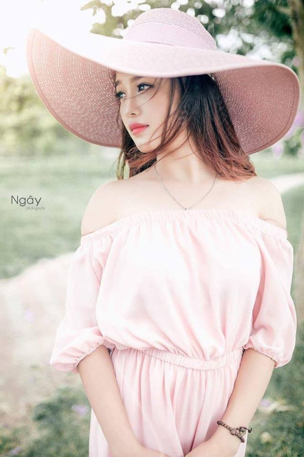 Ngoài ra, một số chị em cho rằng do Nguyễn Phương đang làm công việc của một chuyên viên trang điểm, có nhiều kinh nghiệm và mẹo trang điểm nên mới tự tin vào khả năng make-up, che khuyết điểm trên khuôn mặt trong thời gian mang thai. Do không phải ai cũng trang điểm giỏi nên cách mà Phương nêu ra không phù hợp với tất cả mọi người.