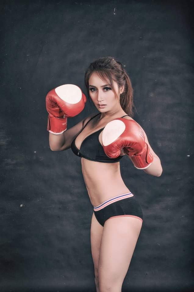 Dân mạng Việt đã không còn xa lạ với tên tuổi của hot girl Đà Lạt, Christina Hải Âu. Cùng với Trang Phi, Christina Hải Âu được biết đến là một trong những hot girl cực xinh đẹp và sexy của series phim hài Ghiền Mì Gõ đang làm náo loạn cư dân mạng trong thời gian vừa qua. Ảnh: FBNV.