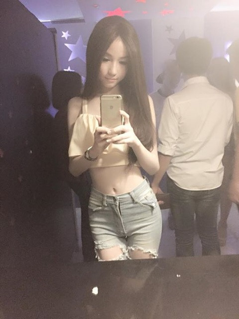 Với nhan sắc và khả năng diễn xuất tốt, các fan tin rằng sự nghiệp của Yoshi sẽ còn tiến xa hơn nữa.