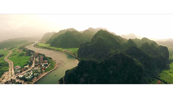Do clip được thực hiện bằng tình yêu, niềm tự hào về quê hương nên khi vừa ra mắt nó đã được nhiều bạn trẻ, đặc biệt là những người đồng hương của Hoàng Rob, những sinh viên đi học xa nhà đón nhận và khen ngợi hết lời.