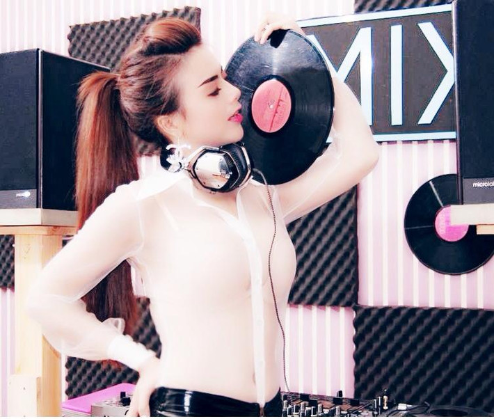 Candy Hà không phải là gương mặt nổi bật, có nhiều danh tiếng trong làng DJ và trên mạng Việt. Việc được giới thiệu trên 9GAG chỉ là một sự tình cờ đối với cô.