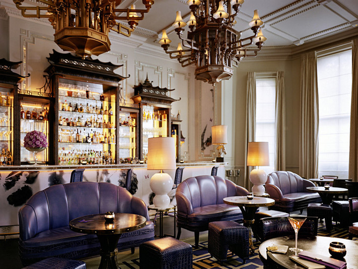 The Langham (Anh): Là khách sạn lớn (grand hotel) đầu tiên được xây dựng ở châu Âu năm 1865, The Langham thu hút du khách bởi vẻ lộng lẫy và sang trọng hiếm có. Khách sạn nằm ở khu West End, trung tâm London, thuận tiện cho du khách ghé thăm một số điểm du lịch nổi tiếng ở thủ đô nước Anh như điện Buckingham, bảo tàng tượng sáp Madame Tussauds... Ảnh: Timeout.