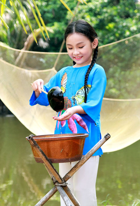 Thành công bất ngờ với phần dự thi đầu tiên ở Thần tượng tương lai nhí, Nghi Đình đang là một trong nhân tố nổi bật nhất tạo sức hút của chương trình.