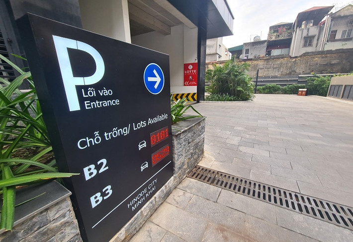 Lối vào tầng hầm để xe khối chung cư của dự án Hinode City...