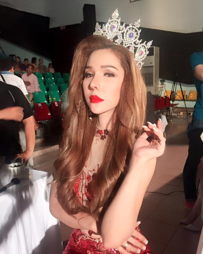 Được biết Lâm Hoàng My là cái tên khá nổi bật trong làng mẫu chuyển giới Việt Nam. Cô từng được diễn ở rất nhiều show thời trang có tiếng cùng với những người mẫu chuyên nghiệp khác.