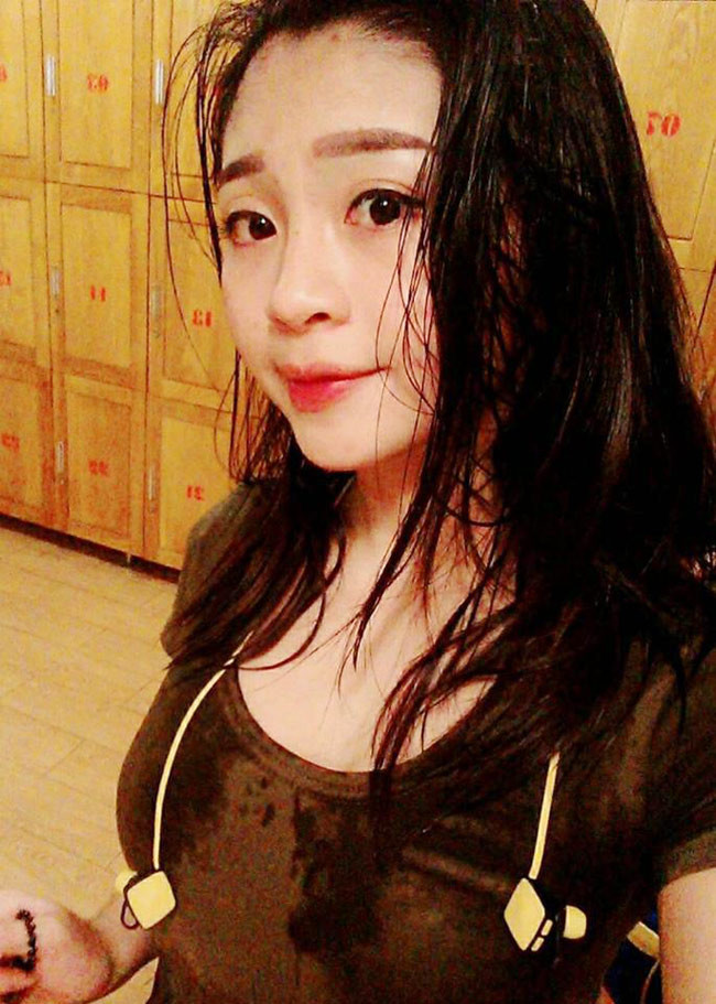 Cô gái Quảng Ninh vừa chia tay tuổi học trò.