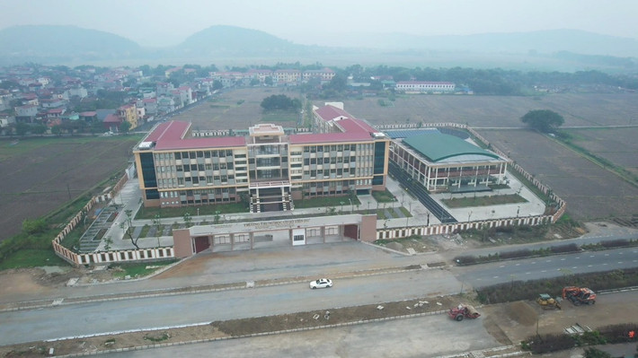 Gói thầu mà Công ty TNHH thương mại và vận tải Trọng Tín trúng có giá trị 6.939.811.000 đồng, thời gian thực hiện là 170 ngày. (Ảnh: Thương Trường).