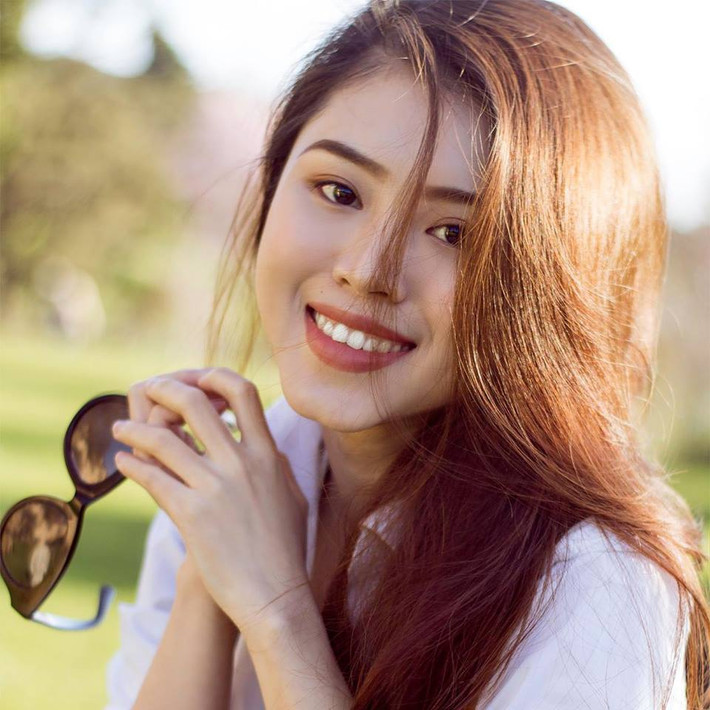 Võ Phương Thuý là cô gái gốc Đà Nẵng đang sinh sống và học tập tại Sydney, Australia. Nữ du học sinh Việt xinh đẹp này được biết đến như một “beauty blogger” – blogger chuyên về đề tài thẩm mỹ và làm đẹp khá có tiếng, được nhiều bạn trẻ theo dõi, học hỏi.