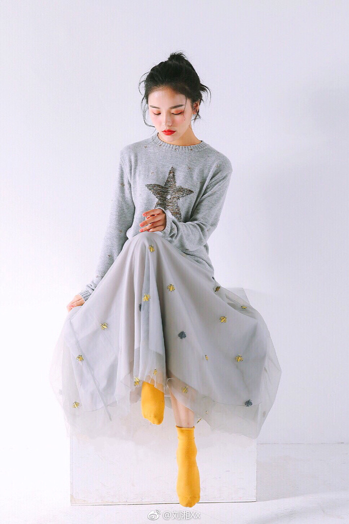 Liễu Tương xinh đẹp trong bộ ảnh thời trang mùa thu.