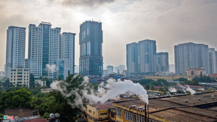 Đến nay, việc di dời chưa được thực hiện. Nhà xưởng trong Công ty Thuốc lá Thăng Long ngày ngày phát tán mùi thuốc lá ra khu vực lân cận.