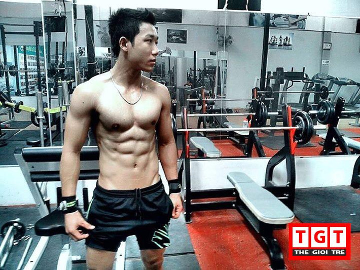 Nhìn vào thân hình cơ bắp hiện tại và những công việc Tuấn PT làm được, ít ai biết rằng trước đây anh đã trải qua khoảng thời gian khá khó khăn khi có một thân hình không mấy đẹp phải nói là gầy gò, xấu xí.