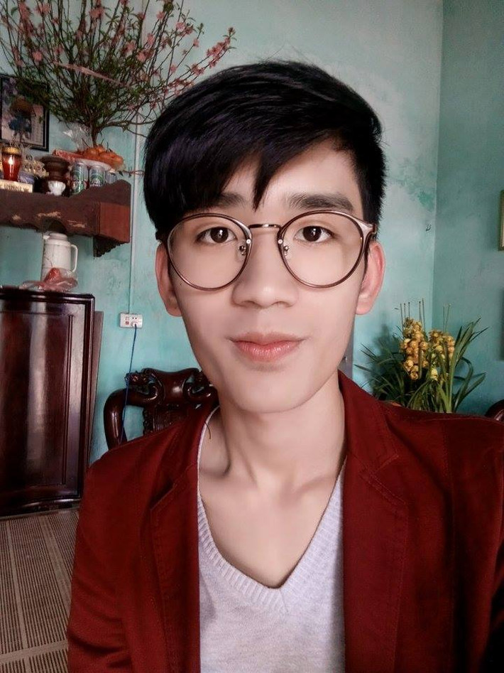Tuy nhiên với sự giúp đỡ của nhiều bạn bè, thành viên khác cùng câu lạc bộ mà Minh Tuấn đã can đảm tỏ tình với Phương Thảo theo một cách rất đáng yêu và khác biệt. Nói về màn tỏ tình của mình, Minh Tuấn tiết lộ: “Thực sự mà nói mình rất buồn khi Thảo chưa nhận lời ngay và cũng không nghĩ chuyện này lại được nhiều người quan tâm đến vậy. Mình vốn là một người coi trọng tình cảm, cũng chỉ muốn làm một cái gì đó thật đặc biệt để tặng cho bạn ấy thôi”.