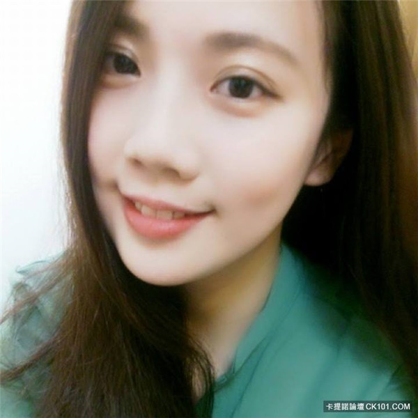 Nét xinh xắn, trẻ trung của Pingjhen Taoyuan được nhận xét là không thua kém bất cứ hot girl Trung Quốc nào. Những hình ảnh của cô nhận được nhiều sự yêu mến và chia sẻ nhiệt tình của cư dân mạng.