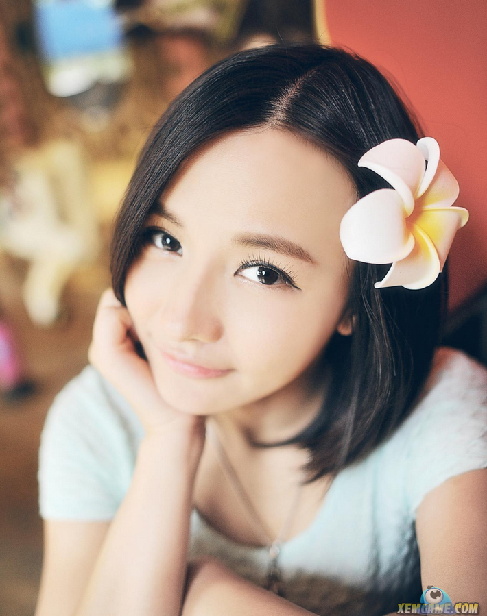 Không chỉ có thu nhập, tiền lương cao ngất ngưởng, theo nhận xét của một tạp chí game rất nổi tiếng ở Trung Quốc thì Hàn Ý Huỳnh là một trong những phụ nữ am hiểu rất rõ lịch sử những tựa game nhất từ trước đến nay. Cô dành nhiều thời gian để chơi, nghiên cứu chuyên sâu về những tựa game thể thao điện tử như Dota2, Liên Minh Huyền Thoại, CS:GO,..