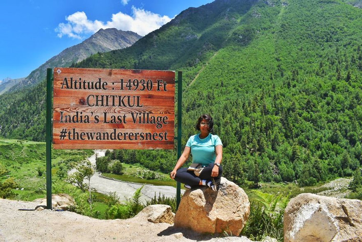 Ngôi làng Chitkul (Ấn Độ) nằm ở địa phận biên giới Ấn Độ - Tây Tạng, cao 4.550 m so với mực nước biển. Chitkul là ngôi làng có người nằm ở vị trí cao nhất trong thung lũng Sangla (Ấn Độ).