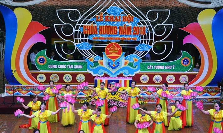 Tại lễ hội năm nay, Ban tổ chức đã đề nghị Ban trị sự chùa Hương thống nhất phương án không phát lộc tại lễ hội, tránh hiện tượng du khách chen lấn, xô đẩy. Bên cạnh đó, các tổ kiểm tra liên ngành sẽ duy trì hoạt động liên tục trong 3 tháng diễn ra lễ hội.
