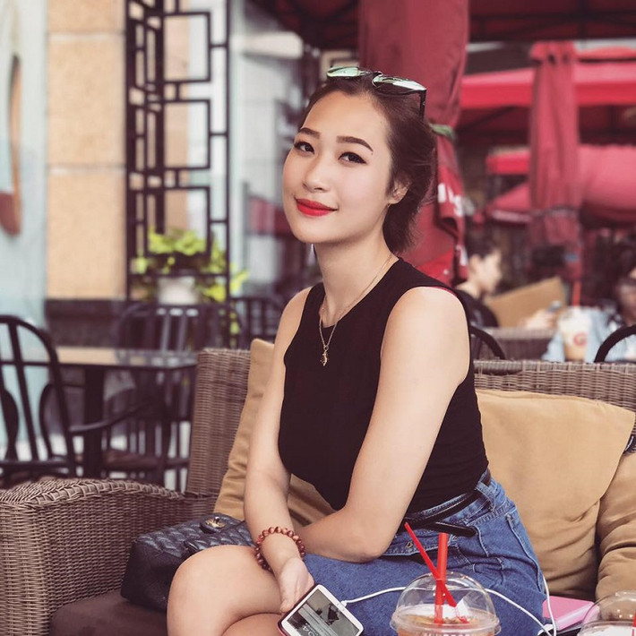 Khi được hỏi rằng đảm nhận những vai diễn đó, Thương có ngại khi hình ảnh bản thân bị xấu đi hay không, Thương Cin khẳng định, cô không hề quan tâm đến điều đó mà quan trọng là bản thân đã đưa đến sản phẩm như thế nào để phục vụ khán giả.