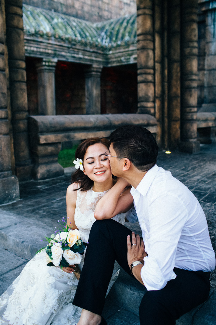 Không ngờ càng tiếp xúc nhiều thì càng thấy mến nhau nhiều hơn, rồi tình yêu đến từ lúc nào không hay. Ảnh: Hải Lê Cao.