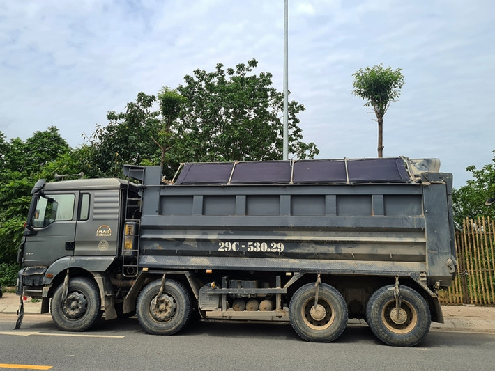 Phương tiện bị dừng xe kiểm tra.