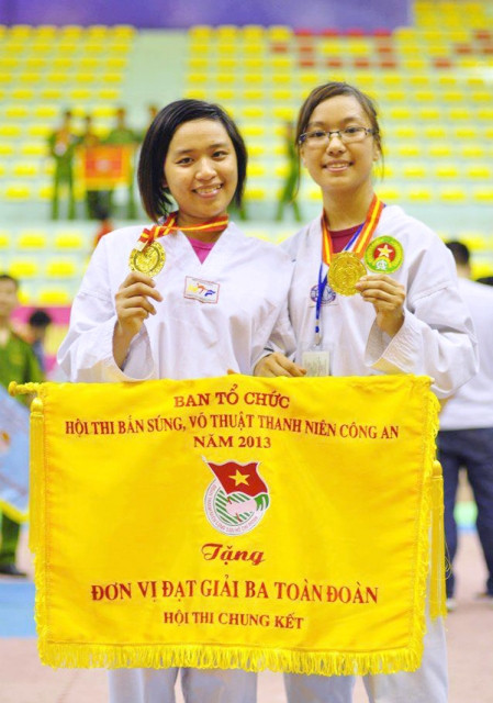 Trên hết, Thu Huyền đề cao việc hỏi hỏi sự phấn đấu không ngừng nghỉ, lòng quyết tâm nâng cao khả năng của bản thân để chinh phục những thử thách, vinh cao. Ngoài ra, việc rèn luyện một tinh thần thép, ý chí vững vàng trong mọi hoàn cảnh cũng là điều cô nữ sinh quê Hải Phòng mong muốn có được.