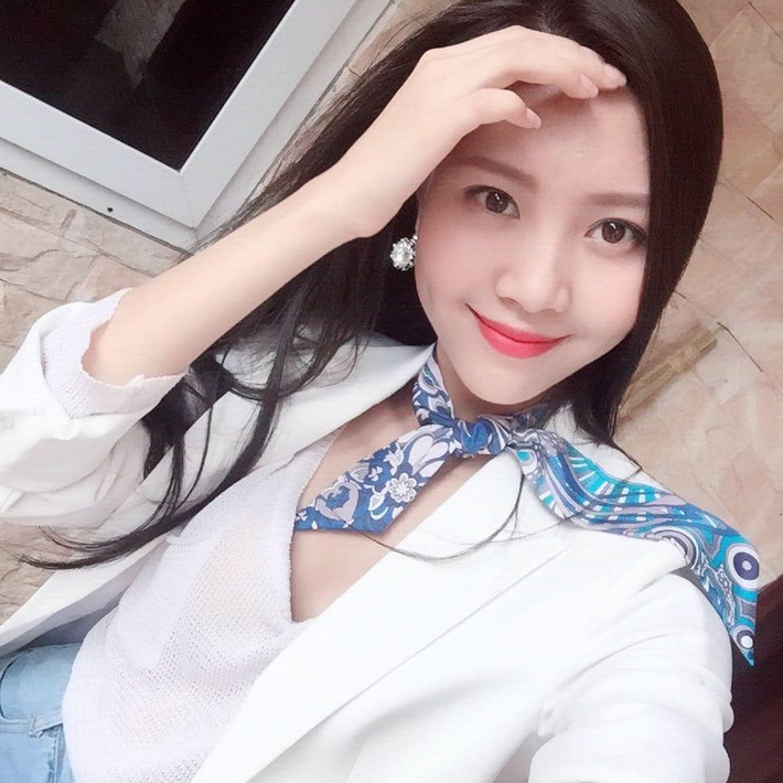Thời gian gần đây, Ngọc Châm tạm ngừng làm tiếp viên hàng không và bắt đầu tham gia nhiều hơn vào những công việc liên quan đến nghệ thuật.