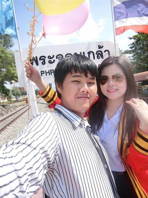 Những khoảnh khắc hạnh phúc của Nan và Fiat cũng được lan truyền trên mạng. Nhiều bạn trẻ Thái Lan, những người theo đạo Phật đã cầu chúc cho cặp đôi được bên nhau, hạnh phúc ở… kiếp sau.