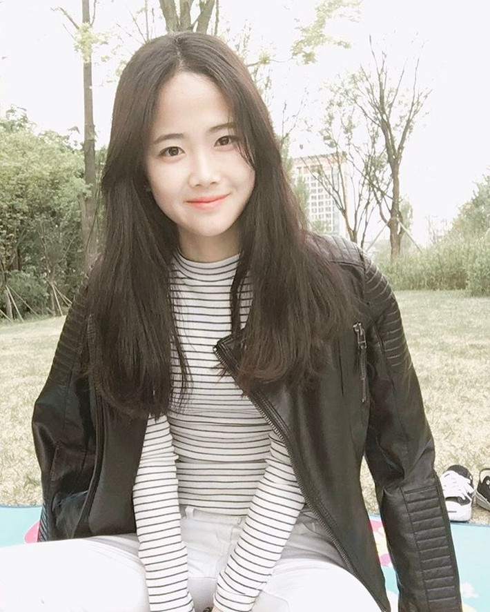Như bao cô gái hâm mộ môn thể thao vua, Mina rất yêu thích các cầu thủ bóng đá nổi tiếng như Messi. Vận động viên trẻ tuổi từng có cơ hội được chiêm ngưỡng tài năng của thần tượng.