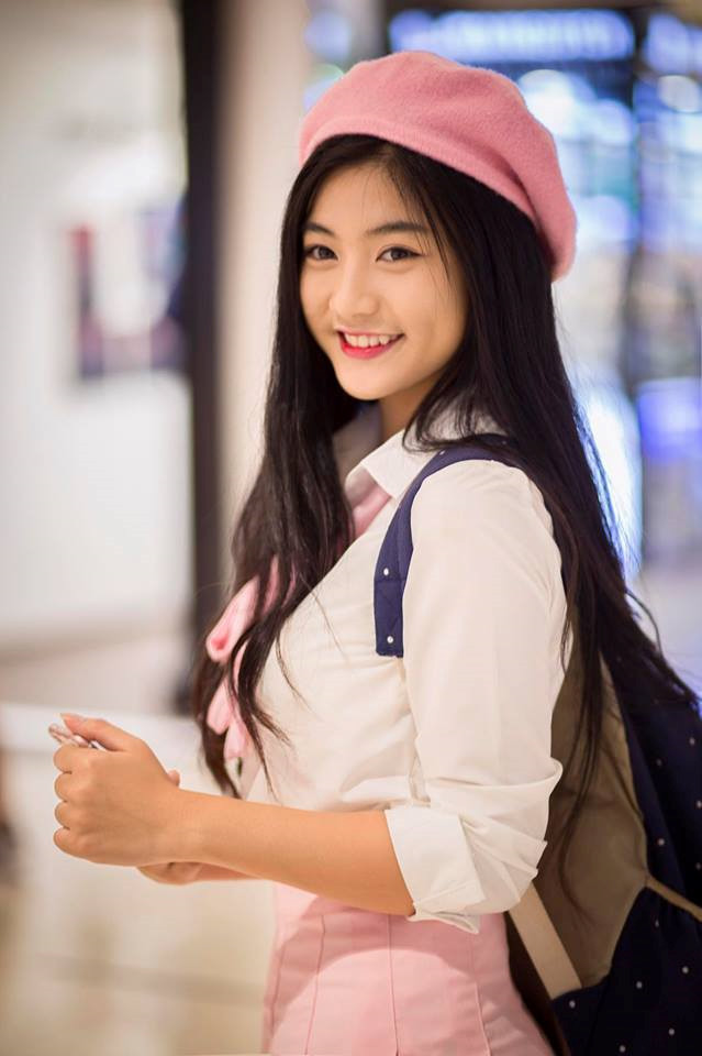 Chia sẻ về ước mơ trong tương lai, "Ngôi sao tuổi teen 2017" tâm sự muốn trở thành nhà văn. Cô muốn trở thành mẫu người như mẹ và chị gá, những phụ nữ vừa mạnh mẽ, biết hy sinh cho gia đình.